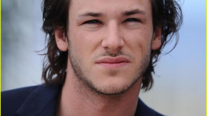 Girls, how do you found this shoulder length hairstyle? And what about beard?
