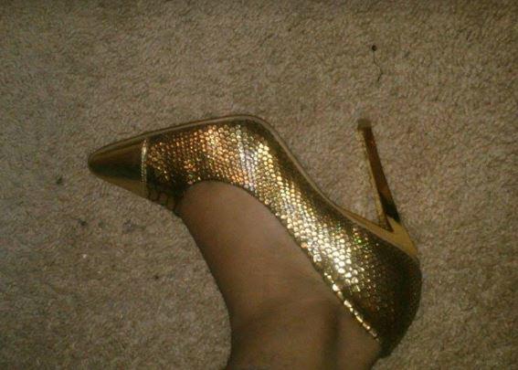 Ways to vamp up these shoes?