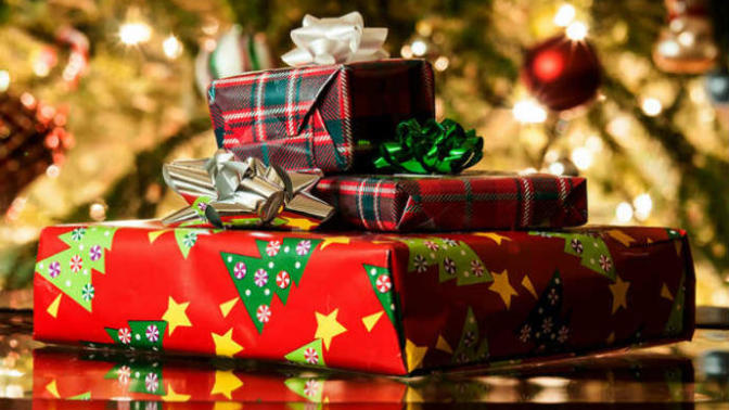 Should I still wrap my kids Christmas Presents?