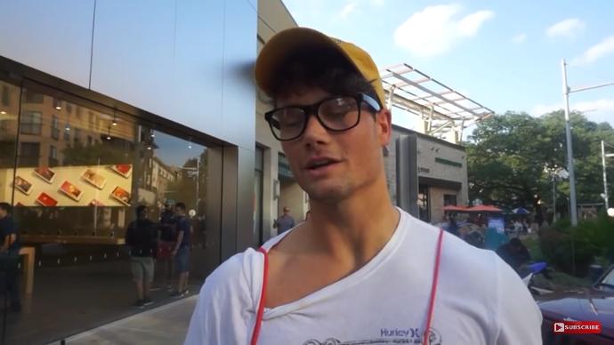 What do you think about this kind of glasses?