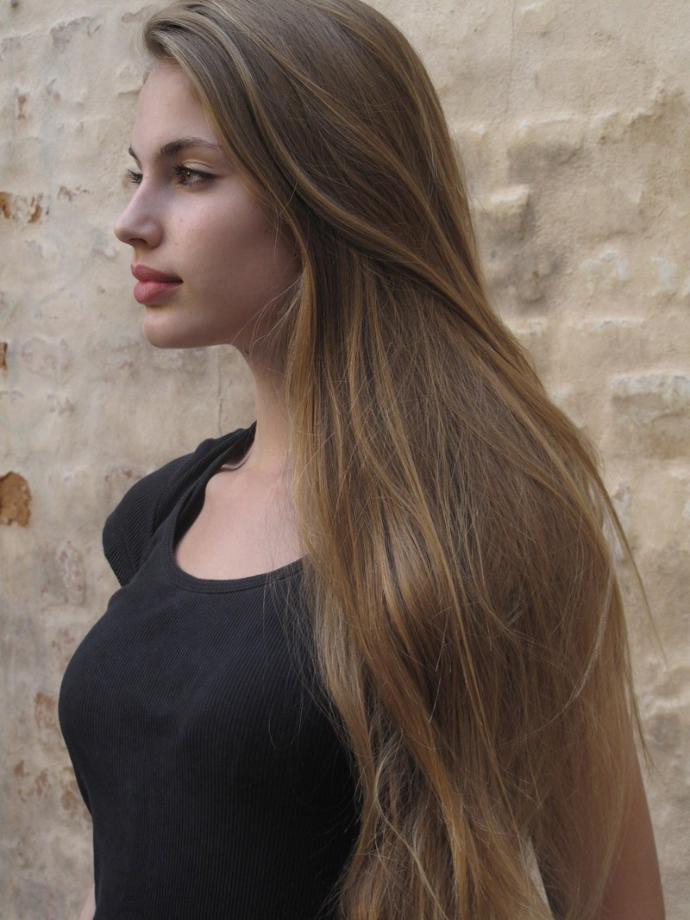 What hair color should I get?