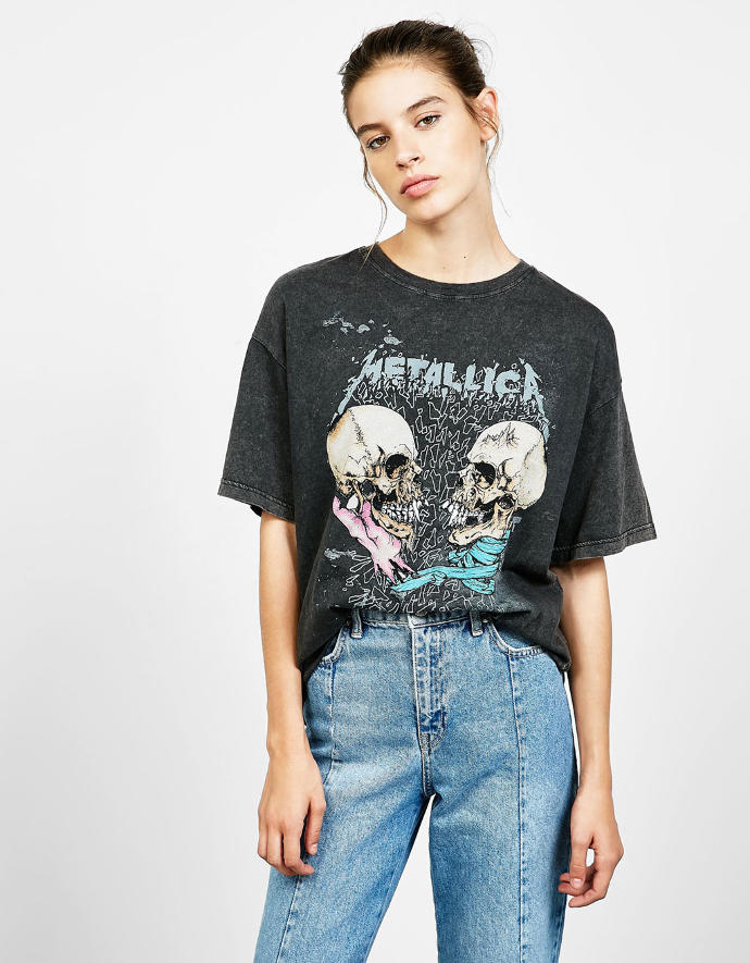 Do you think its OK for a girl to wear this t-shirt if she doesn't listen to Metallica?