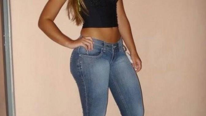 Which Type of legs are more attractive?
