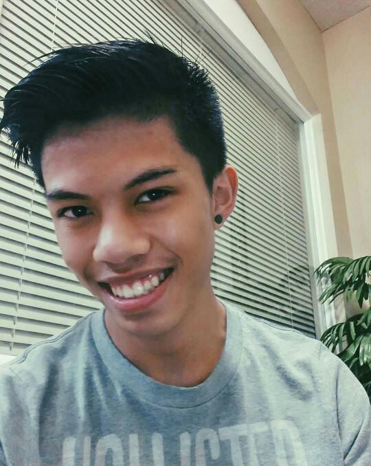 Best hairstyle to go with??