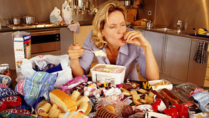 Girls, do you eat uncontrollably around your period or do you lose your appetite?