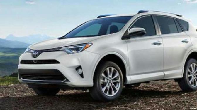 What car should my dad buy my mom for Christmas?