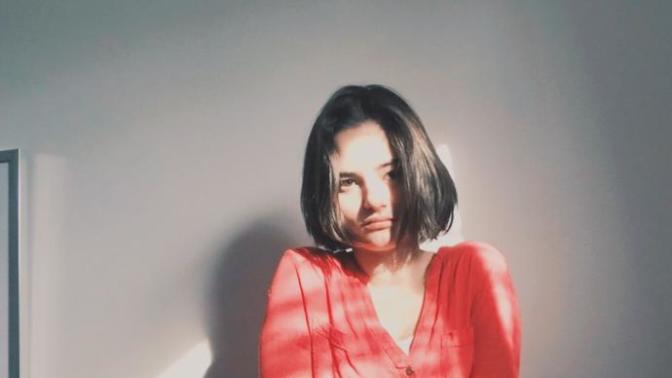 Why do student guys are not attracted by me? And why?