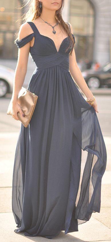 Oh gosh, so Prom is coming a LOT faster than I ever anticipated and I need help picking a dress?