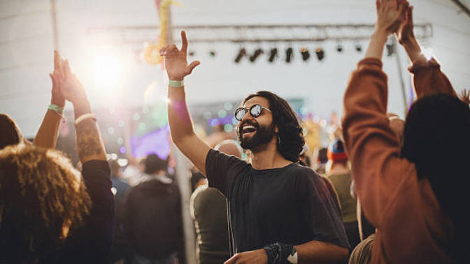 Would you trust your gf/bf to go to a festival/concert?