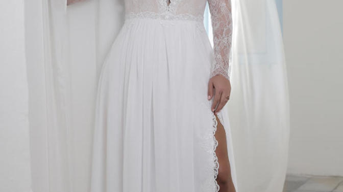 Girls, What's your dream wedding dress?