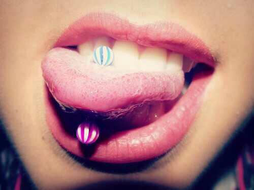 What is it like to kiss someone w/ a tongue piercing??