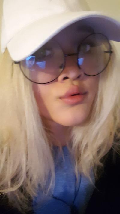 (PICTURE INCLUDED) How old do I look?