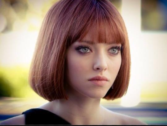 Is Amanda seyfried attractive?