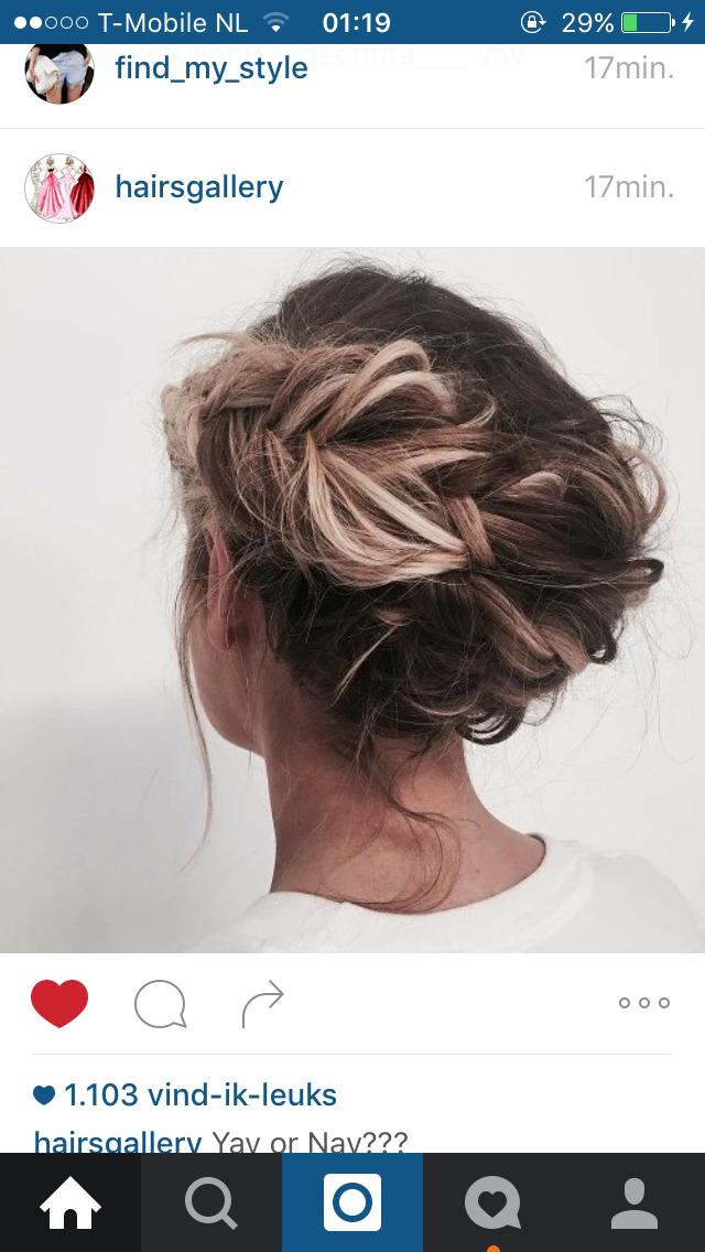 How to do this hairstyle??