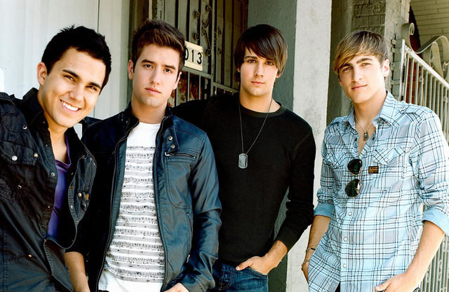 Which guy from the former band Big Time Rush is the most good looking and hottest of them all?