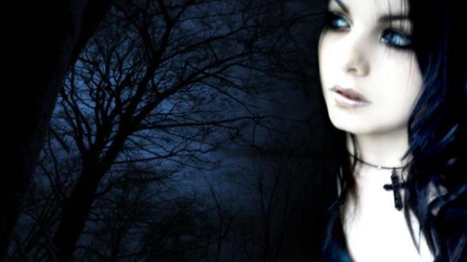 Would gothic girls fight each other?