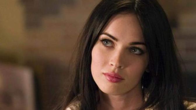 What's The Sexiest/Hottest Part About Megan Fox In These Pictures?