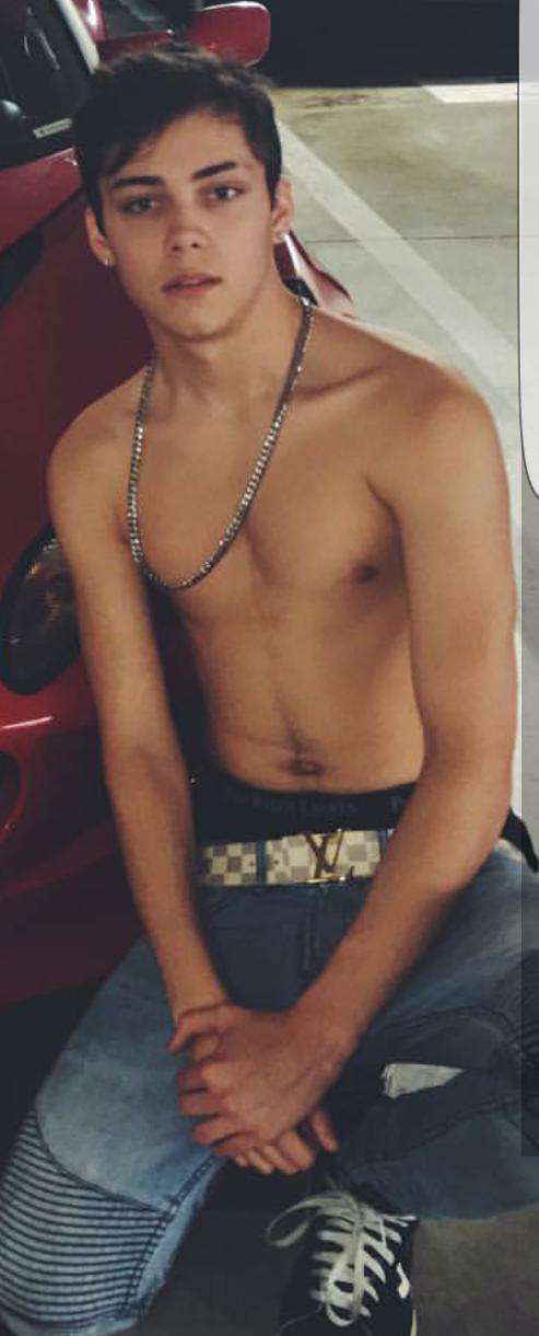 Teen girls, be honest which guy is the best-looking here?