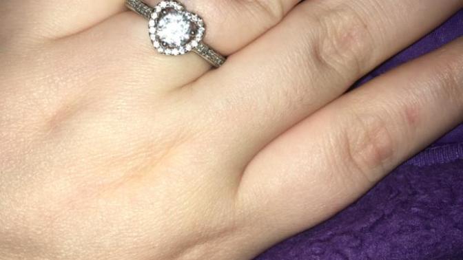 What color nail polish will really make this ring "pop"?