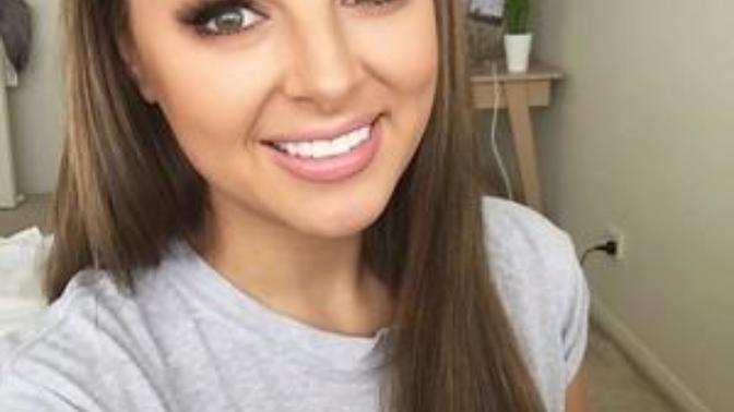 Are most lesbian the stereotype or can they look femmine like the girl?