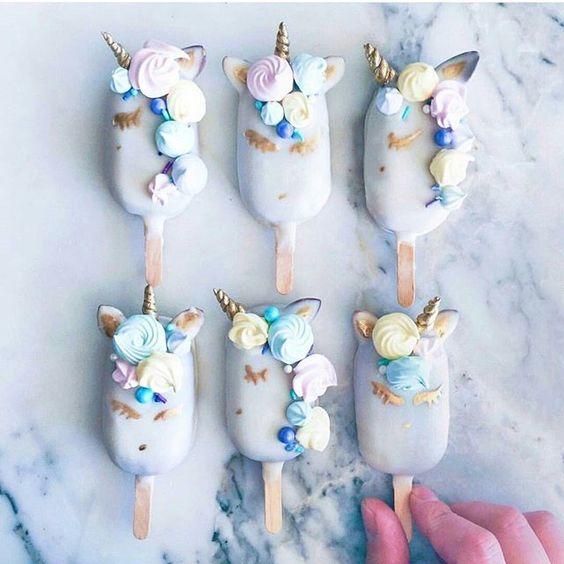 #2017 Unicorn FOOD trend? Would you try it?