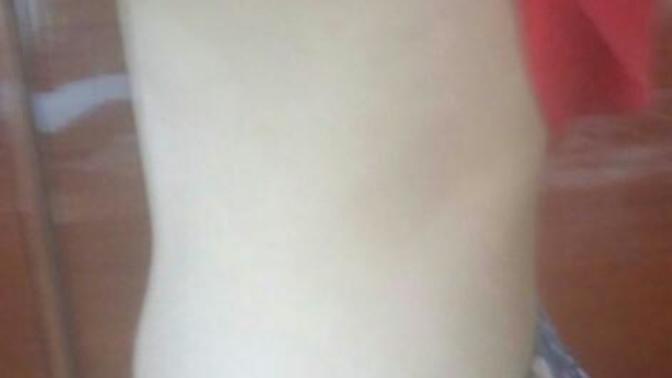 So do I have a belly pooch?