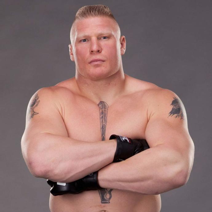 Girls, Do you like Masculine Muscular Guys or Regular looking guys? WHOS HOTTER?