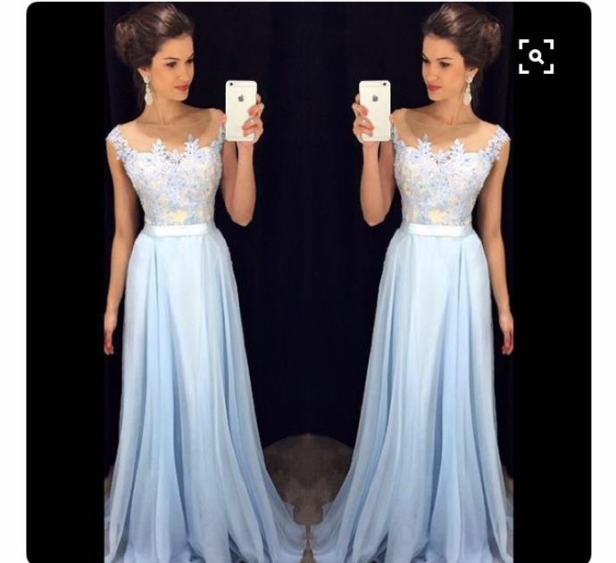 Which dress should I get for prom?
