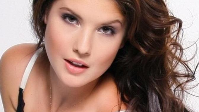 What do y'all think of Amanda Cerny?
