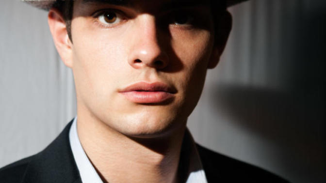 What are the benefits of being a gentleman in this generation?