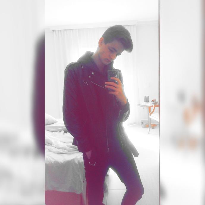 How do i look, which is better?