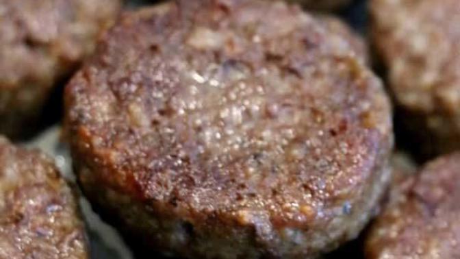Patty Sausages or Sausage Links for breakfast, what's your preference?