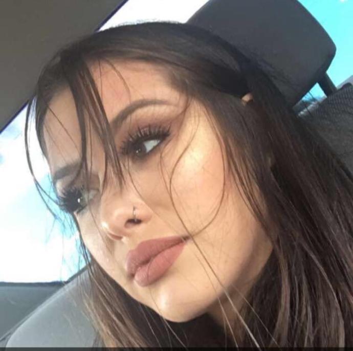 guys: which makeup look do you prefer? (pics)?
