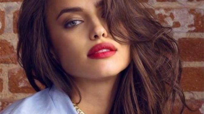 Guys: which makeup look do you prefer? (pics)?