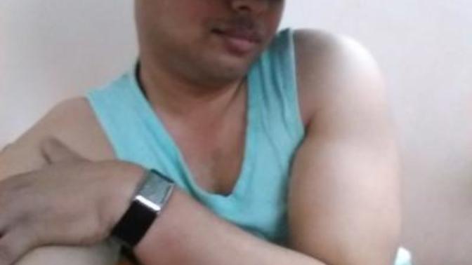 Girls, do my upper arms look hot/attractive? I am attaching a few photos of mine. Should I bare my arms in public by wearing sleeveless t-shirts?