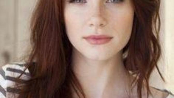 Do guys like auburn hair?