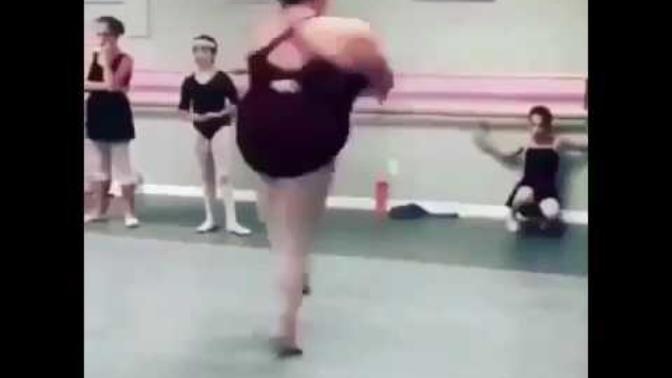 What do you think of this fat ballet dancer VINE?