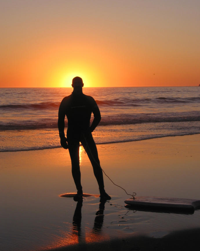 Why do I LOVE pictures of lone men?