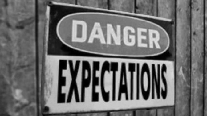 Do u think most people's depression comes from unrealistic expectations of life?