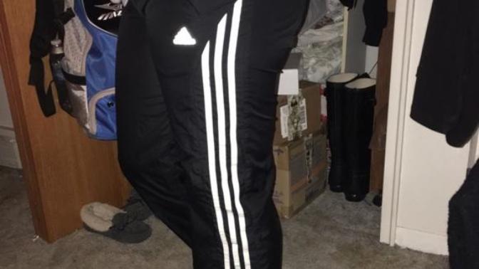 Girls, Do you think my girlfriend should wear these pants does anyone else wear them too?