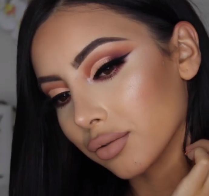 what do you think about this girls makeup? (guys/girls both)?