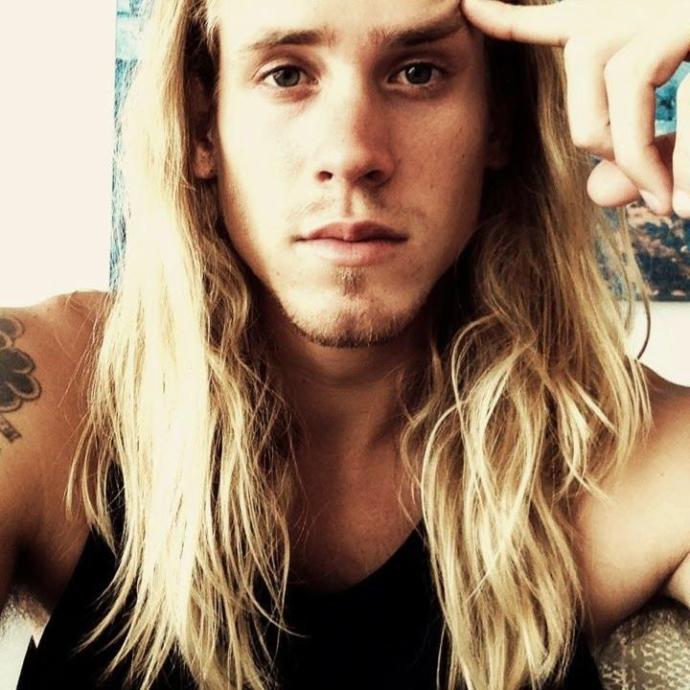 your favorite hairstyle of men?