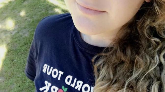 How would I look with green hair?