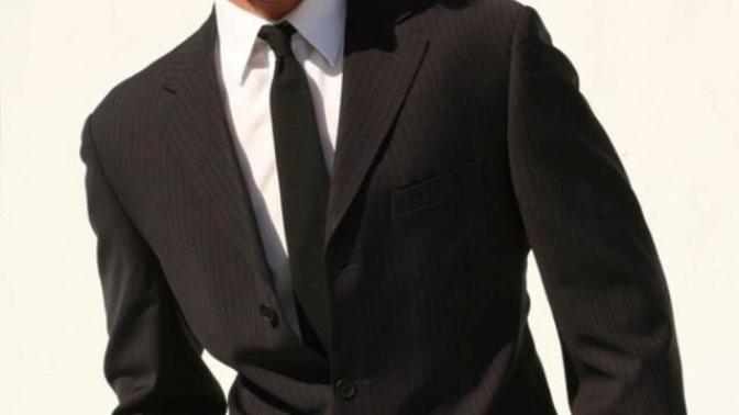 Dressing very formal for dates. Ok or not ok?