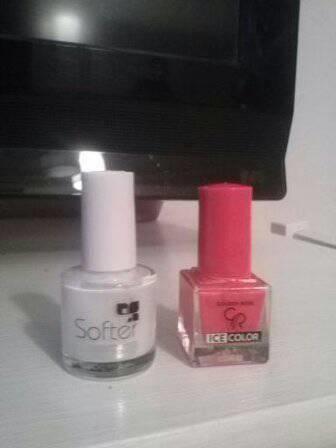 Which nail polish color is prettier (pic)?