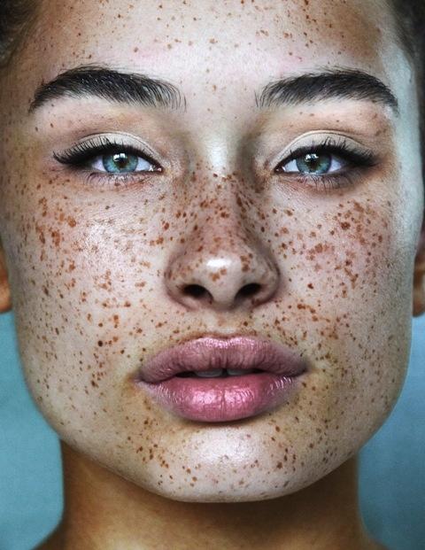 Do guys like girls with freckles??