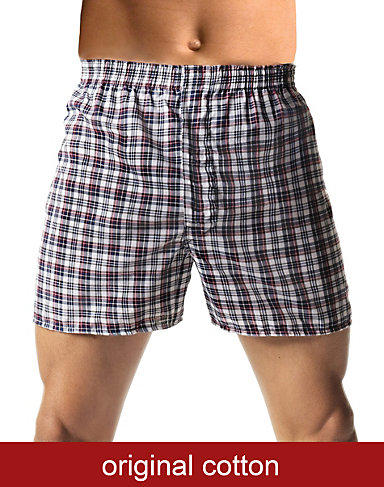Girls, which of these styles of underwear do you think looks best on guys?