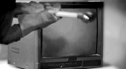 Do you ever wish you could scream for hours? like literally scream soo loudly, that a mirror breaks. and also break things, with a sledge hammer?