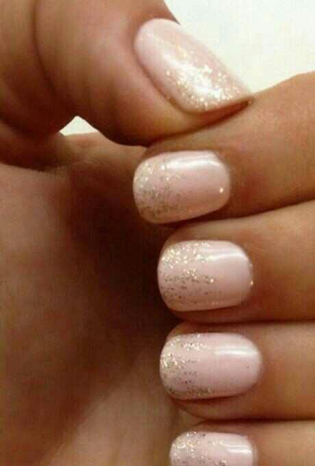 Guys what type of nails do you like on girls??