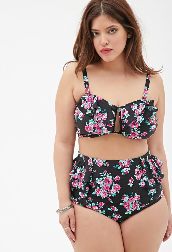 Guys: Do you prefer skinnier girls or curvier ones?